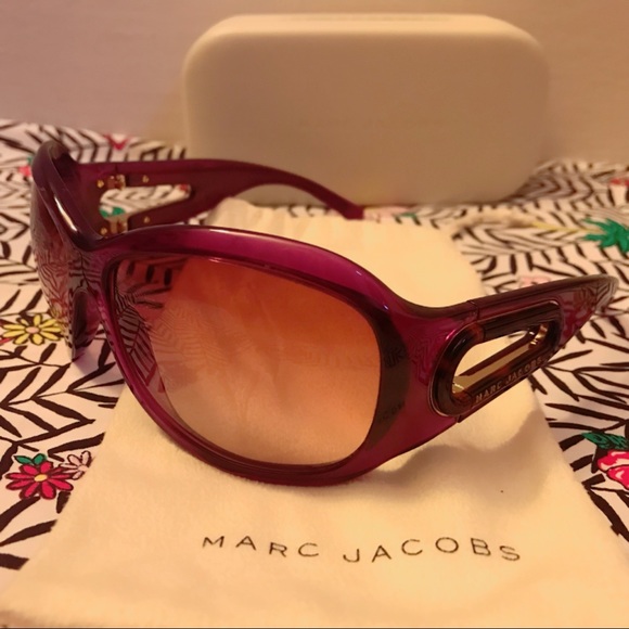 Marc Jacobs Sunglasses - Picture 3 of 4